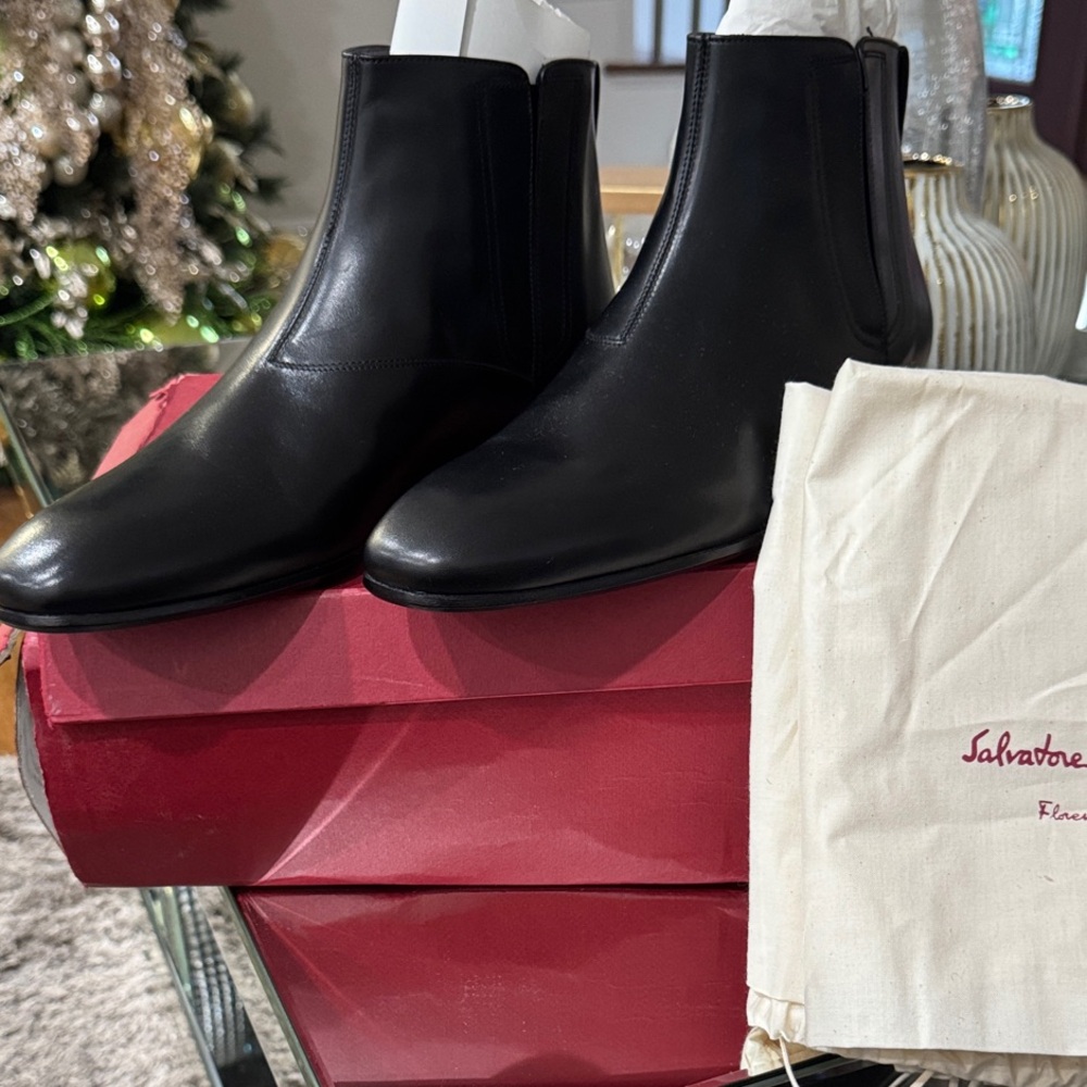 Salvatore Ferragamo Sleek Black Leather Boots